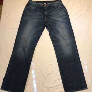 Lucky jeans mens 36x34 straight leg medium blue.Excellent condition.